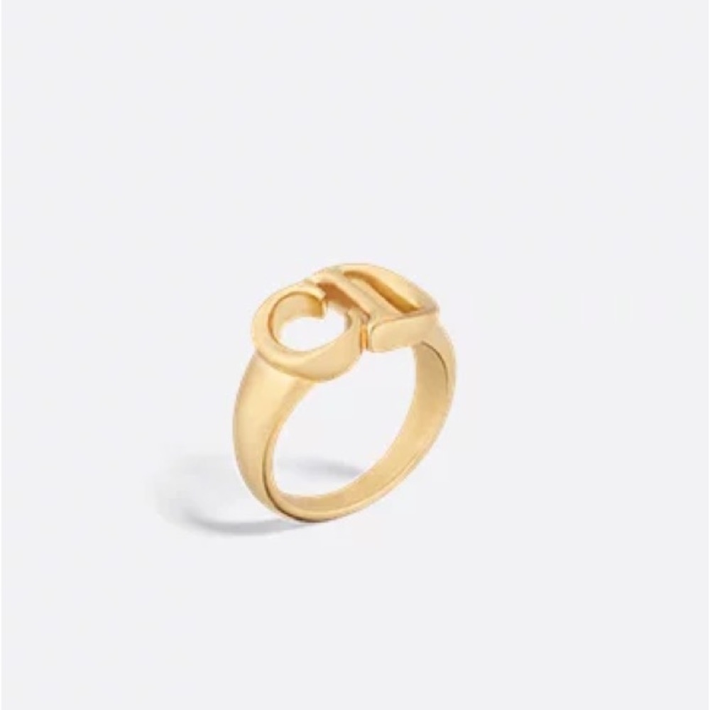 Dior CD Gold-Tone Statement Saddle Ring in size Small (a~6) New in Box